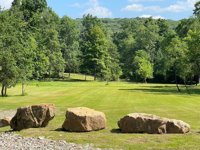 More Photos Of 170 Renfrew Rd, Renfrew Land For Sale