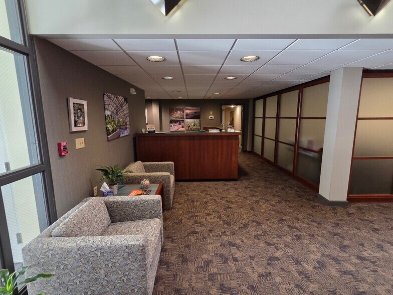 More Photos Of 243 Front St, Wilmington Office For Lease