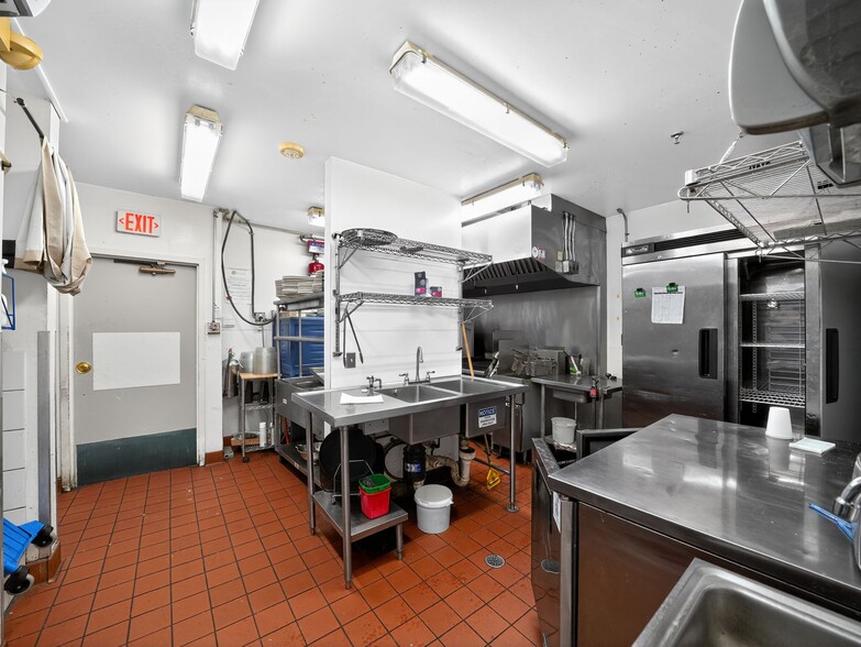 More Photos Of 100 Village Wood Ln, Penfield Congregate Senior Housing For Sale