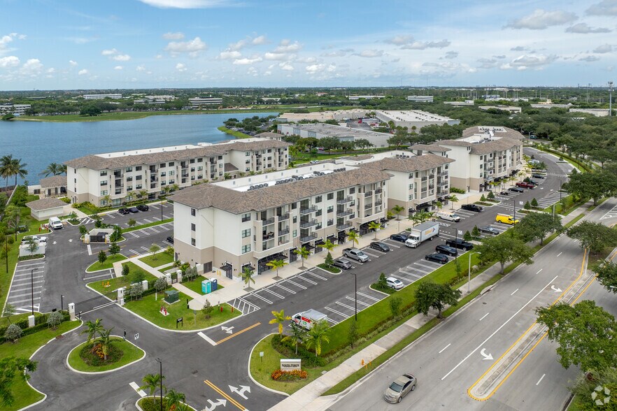 More Photos Of 8205 Commerce, Miami Lakes Apartments For Lease
