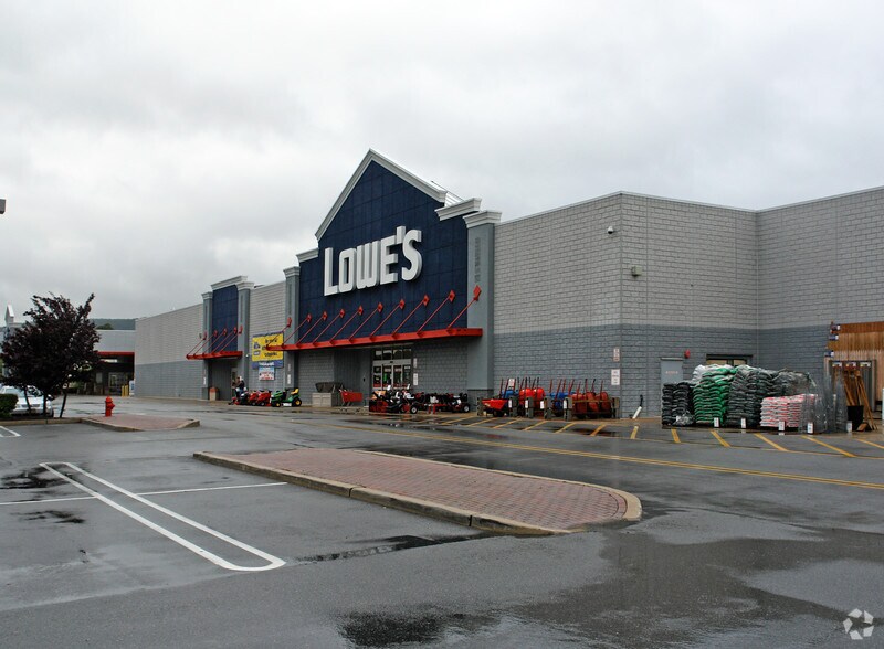 More Photos Of 215 Mountain Ave, Hackettstown Unknown For Lease