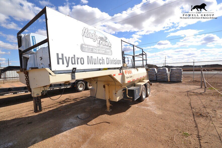 More Photos Of 2304 FM 1585, Lubbock General Retail For Sale