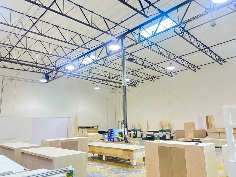 More Photos Of 4644 Industry Center Dr, Las Vegas Distribution For Sale
