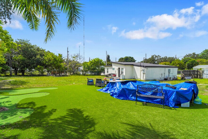 More Photos Of 41 William Rd, West Park Freestanding For Sale