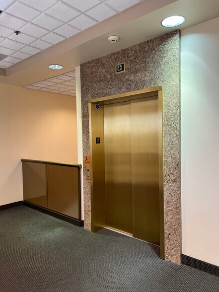 More Photos Of 5 Journey, Aliso Viejo Medical For Lease