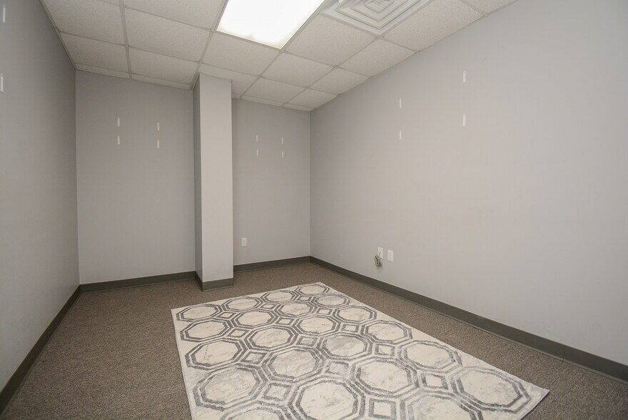 More Photos Of 193 Schmidt Rd, Sealy Freestanding For Sale