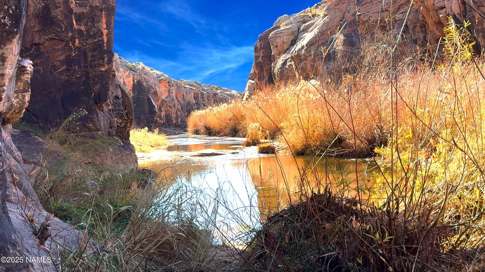 Primary Photo Of 000 Bell Cow Rd Aka Rock Art Ranch Rd, Winslow Land For Sale