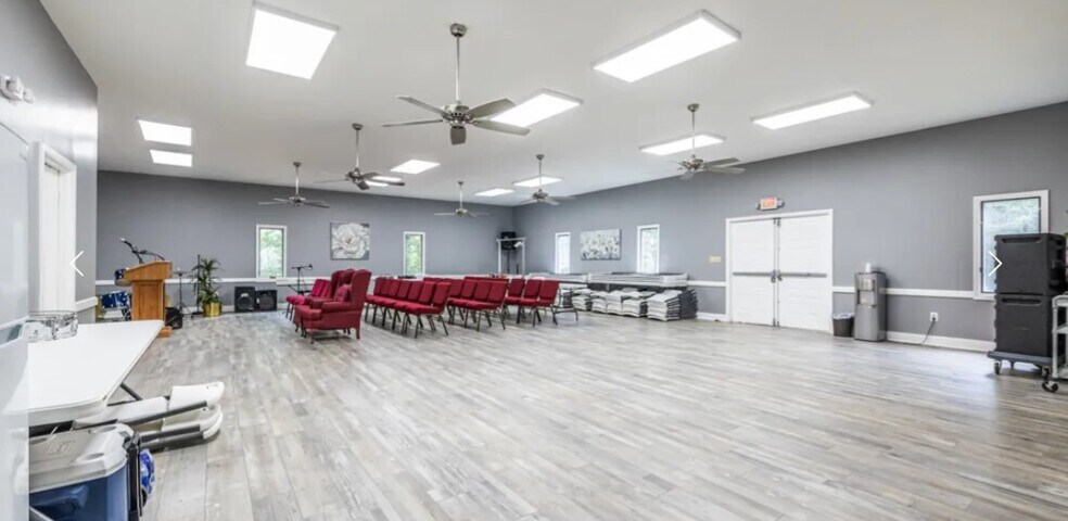 More Photos Of 850 S Indian Creek Dr, Stone Mountain Religious Facility For Sale