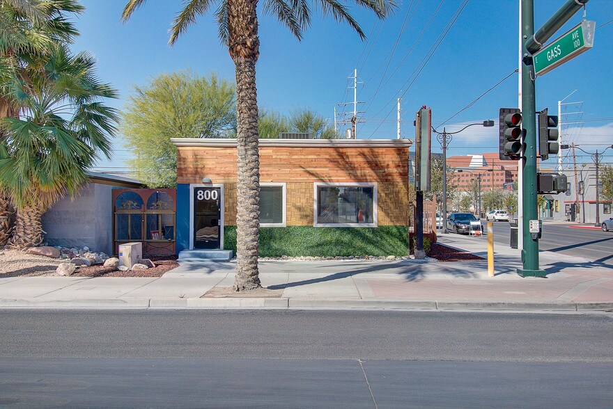 More Photos Of 800 S Casino Center Blvd, Las Vegas Loft Creative Space For Sale