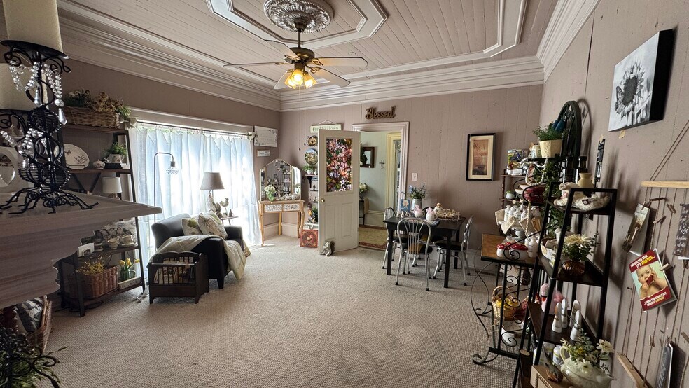 More Photos Of 6720 S Sweetwater Rd, Lithia Springs Office For Sale