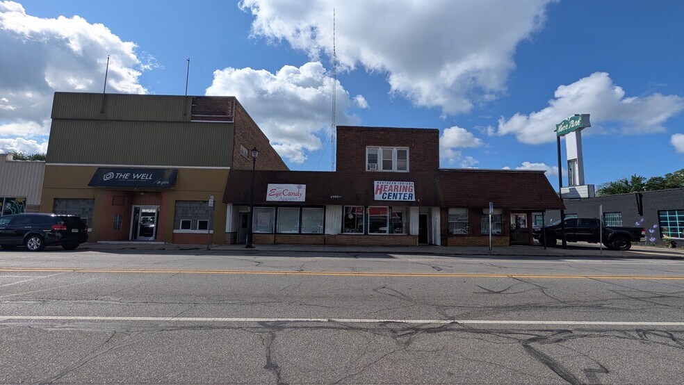 More Photos Of 2406 Mishawaka Ave, South Bend General Retail For Lease