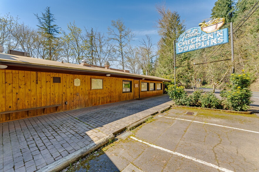 Primary Photo Of 1325 E Columbia River Hwy, Troutdale Restaurant For Sale