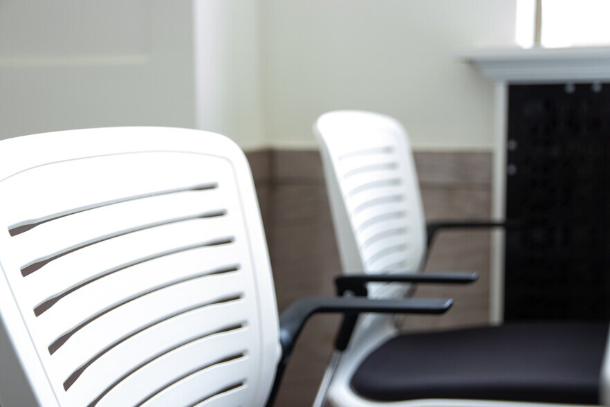 More Photos Of 201 S Broadway Ave, Albert Lea Loft Creative Space For Lease