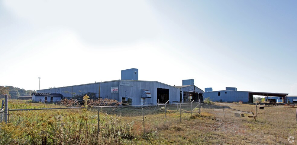 More Photos Of 43855-43955 Nicholsville Rd, Bay Minette Manufacturing For Lease