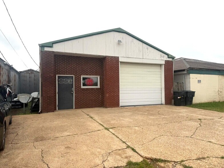 Primary Photo Of 1110 Joseph St, Shreveport Warehouse For Lease