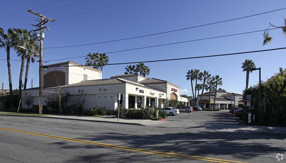 More Photos Of 14051-14061 Newport Ave, Tustin Unknown For Lease