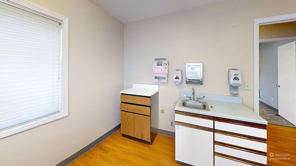 More Photos Of 614 N Main St, North Webster Office For Sale