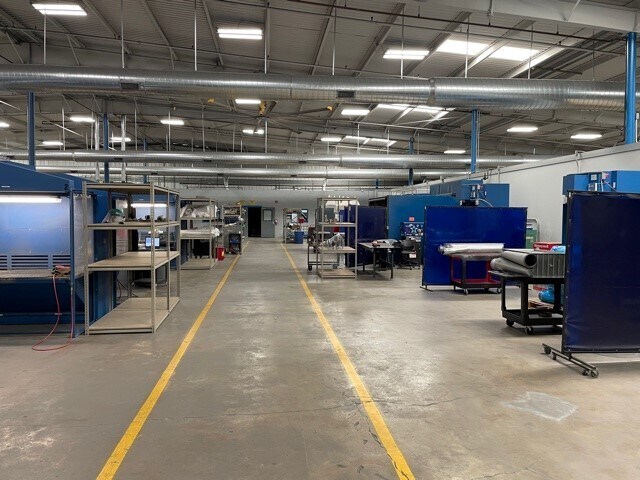 More Photos Of 919 W Mayfield Rd, Arlington Warehouse For Lease