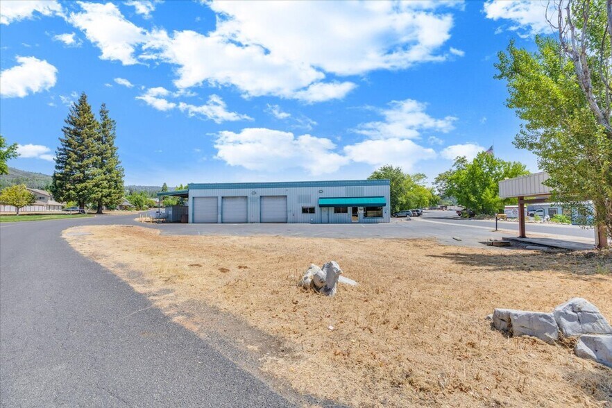 More Photos Of 767 Murphys Creek Rd, Murphys Service For Sale