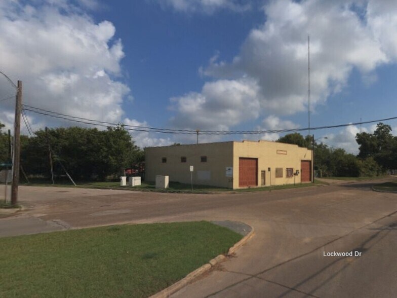 More Photos Of 211 Lockwood Dr, Houston Land For Sale