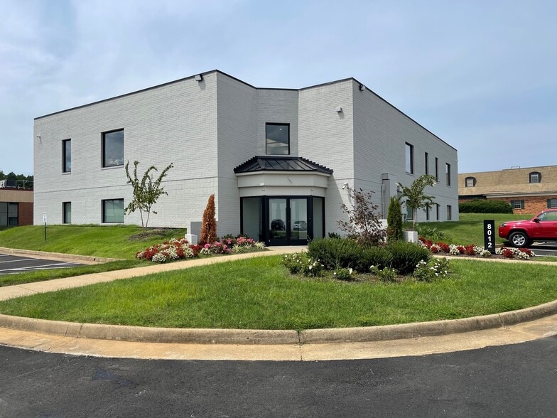 More Photos Of 8012 Midlothian Tpke, Richmond Loft Creative Space For Lease