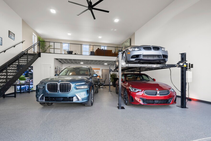 More Photos Of 4477 34th Ave, Cincinnati Self Storage For Sale