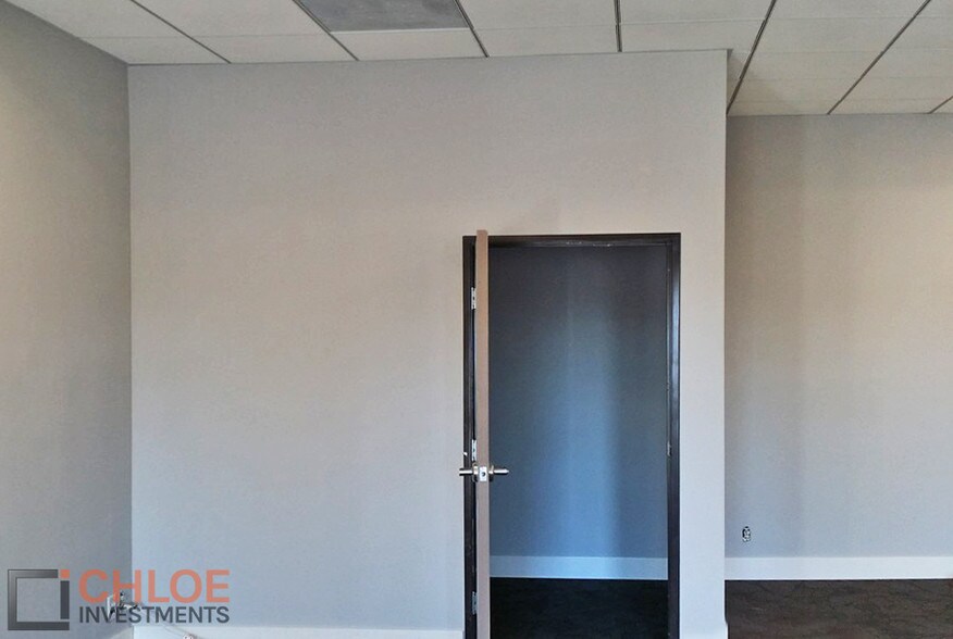 More Photos Of 22750 Hawthorne Blvd, Torrance Unknown For Lease