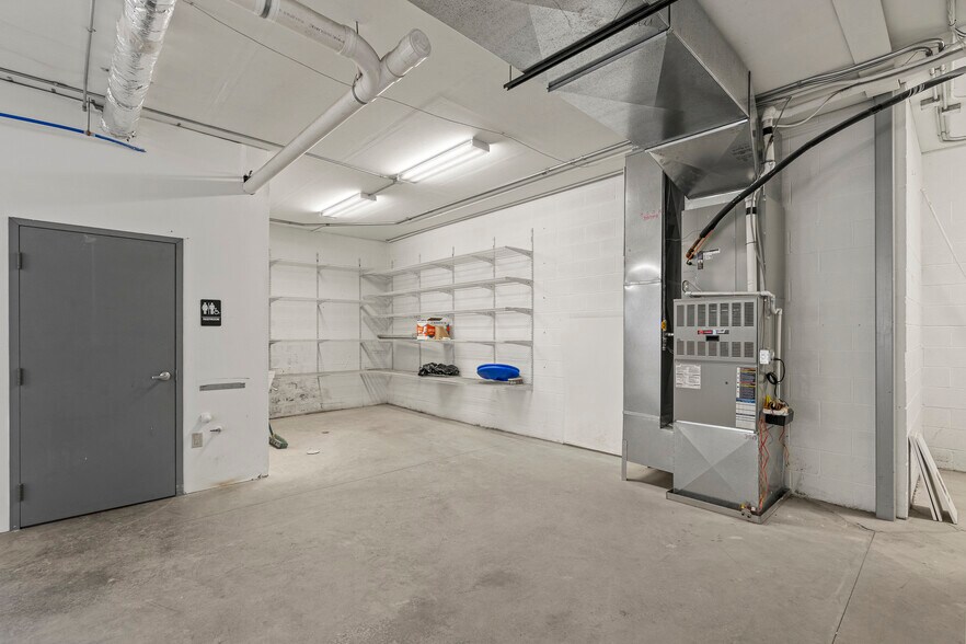 More Photos Of 846 Faith Rd, Salisbury Religious Facility For Lease