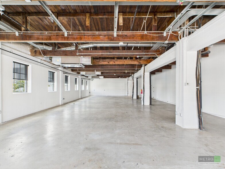 More Photos Of 2509 N Miami Ave, Miami Loft Creative Space For Lease