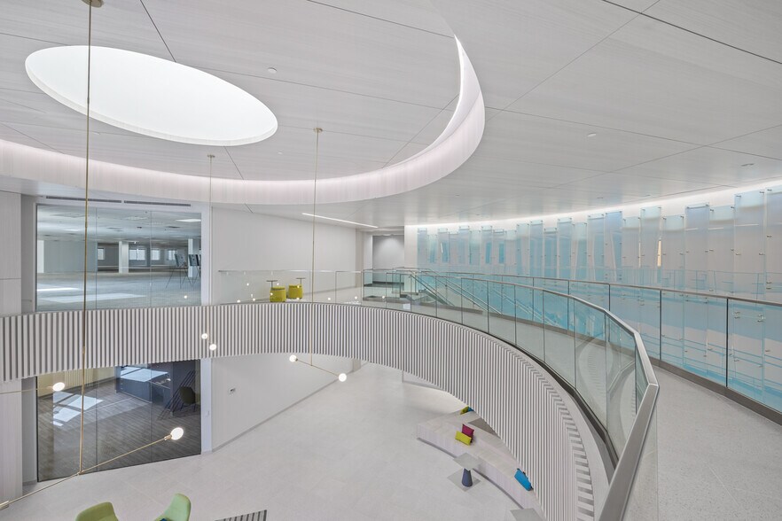 More Photos Of 10030 N MacArthur Blvd, Irving Office Residential For Lease