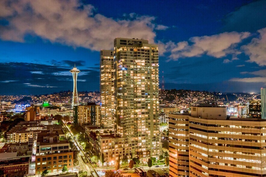 More Photos Of 2105 5th Ave, Seattle Apartments For Lease