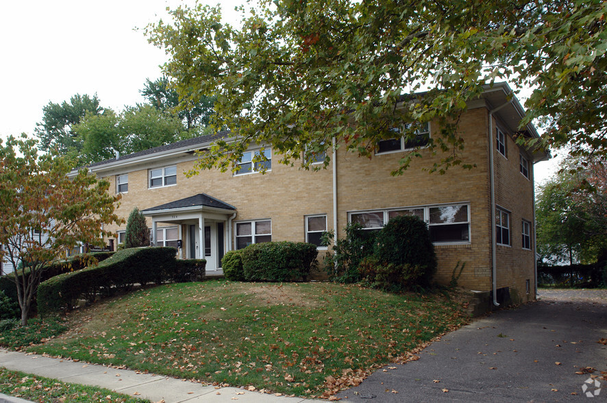 Primary Photo Of 304 Newton Ave, Oaklyn Office For Sale