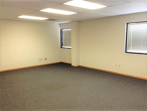 More Photos Of 2513 Technology Dr, Hayward Research And Development For Lease