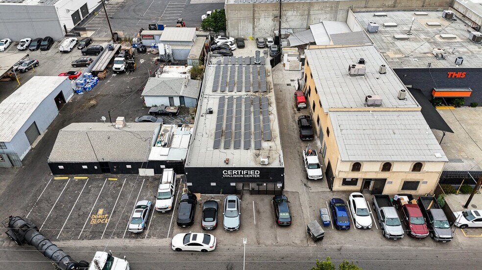 More Photos Of 11285 Goss St, Sun Valley Warehouse For Sale