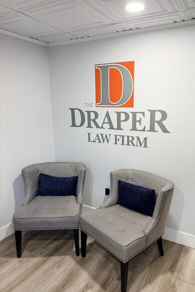 More Photos Of 18524 Mack Ave, Grosse Pointe Loft Creative Space For Sale