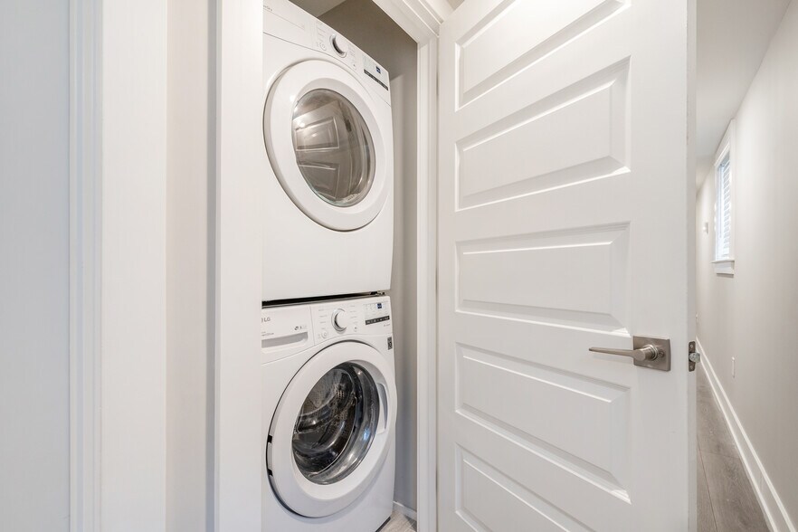 More Photos Of 1309 S 52nd St, Philadelphia Apartments For Sale
