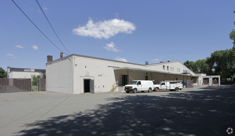 More Photos Of 587-607 Centre St, Brockton Unknown For Lease