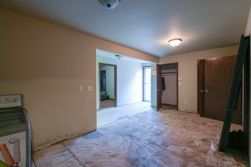 More Photos Of 102 W Main St, Shawnee Lodge Meeting Hall For Sale