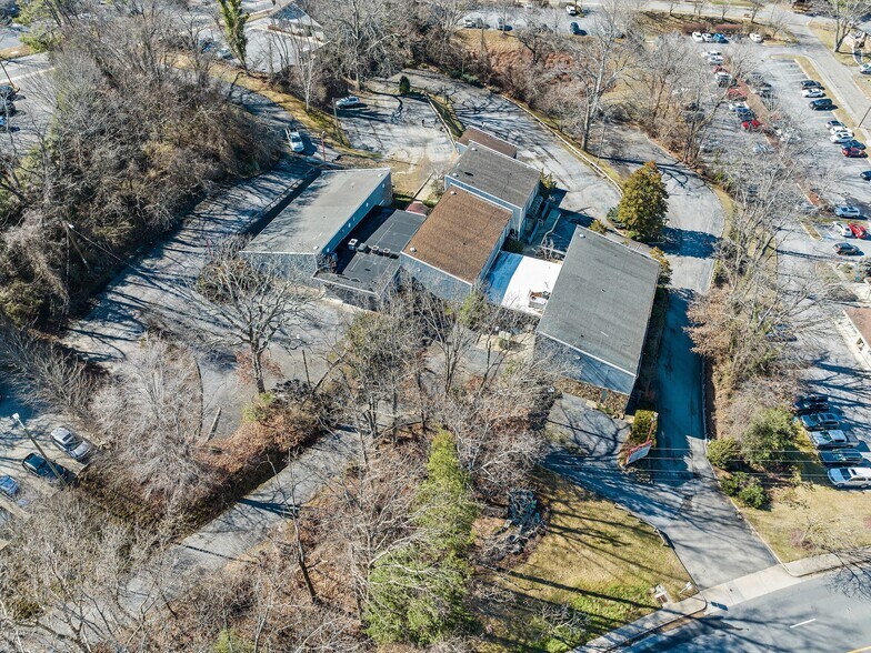 More Photos Of 131 McDowell St, Asheville Medical For Sale