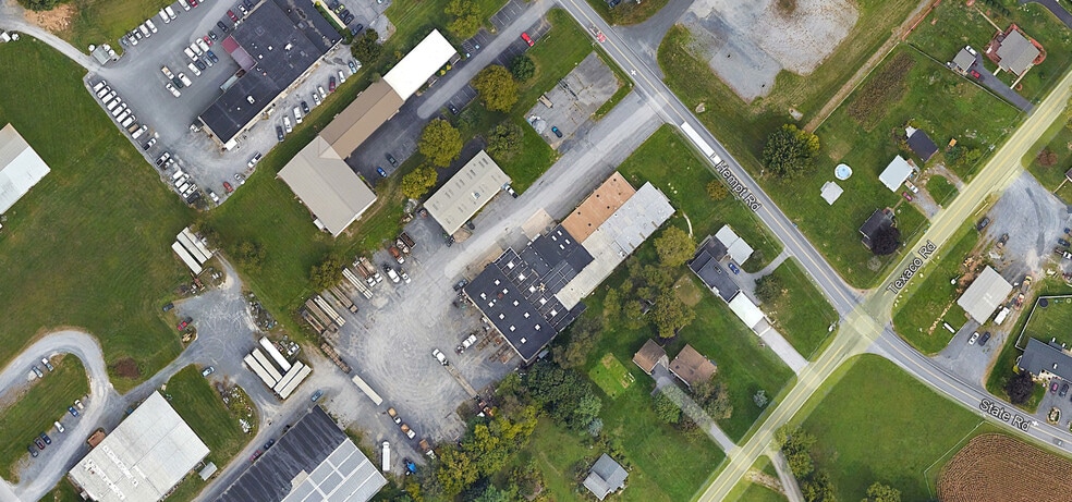 More Photos Of 185 Hempt Rd, Mechanicsburg Warehouse For Lease