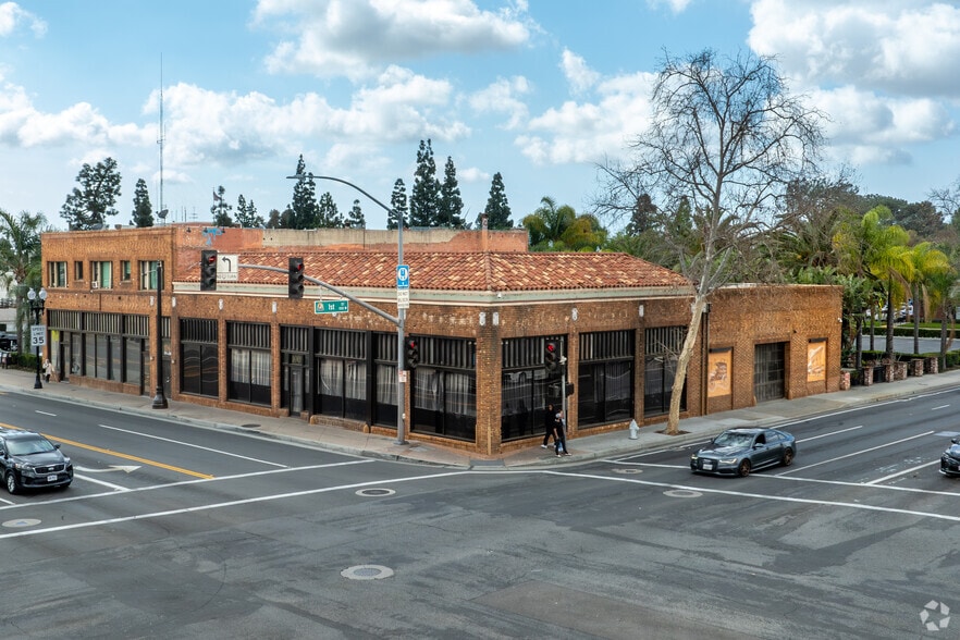 Primary Photo Of 100 S Main St, Santa Ana Restaurant For Lease