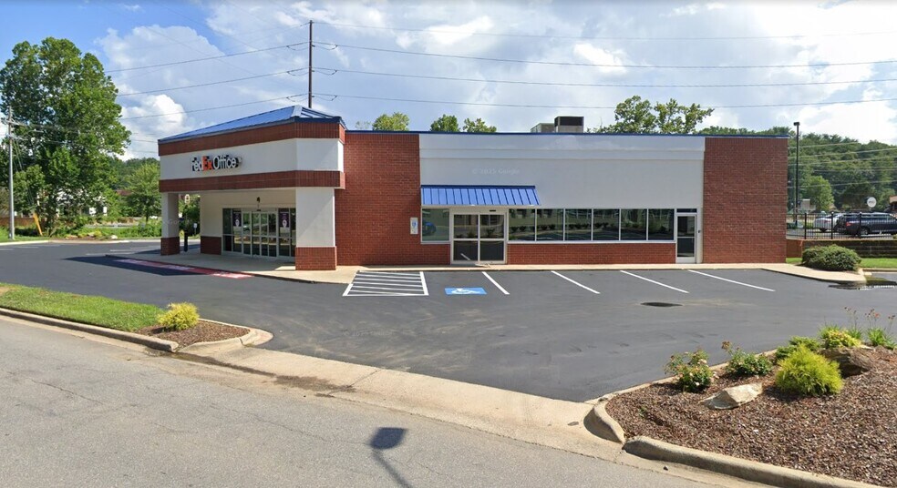 Primary Photo Of 17 Bryson St, Asheville Garden Center For Sale