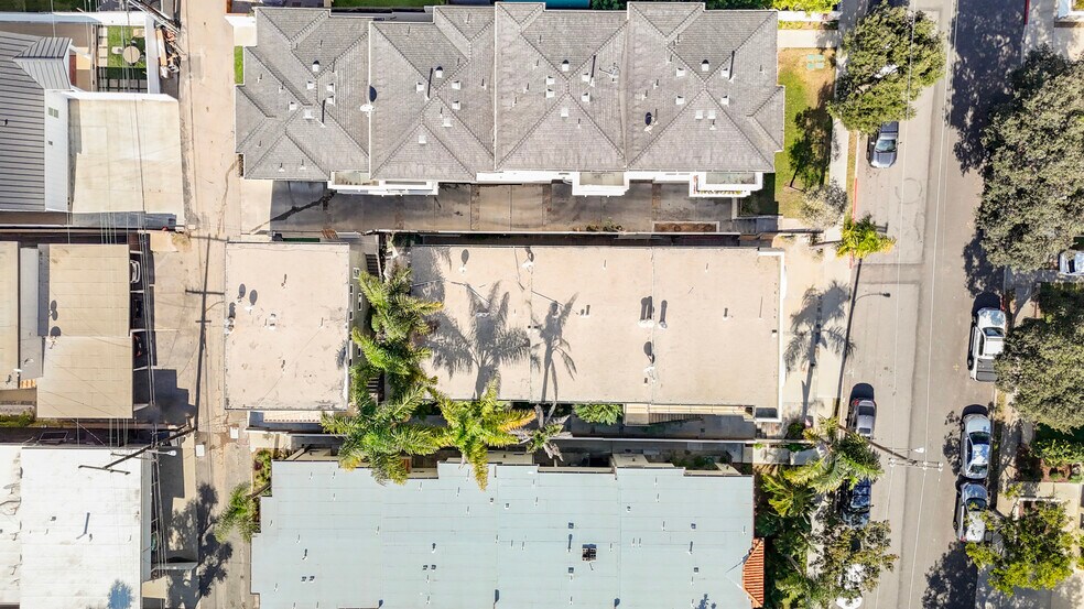 More Photos Of 221 Sheldon St, El Segundo Apartments For Sale