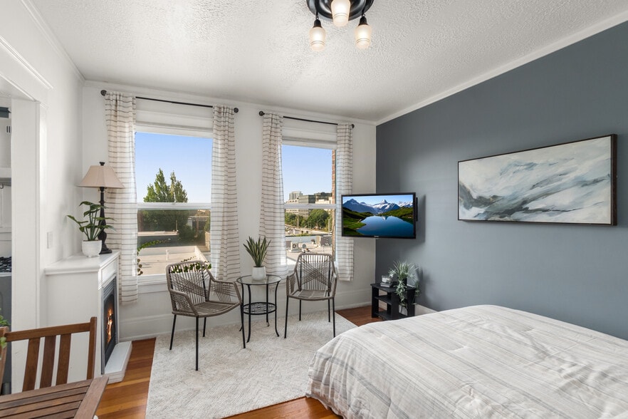 More Photos Of , Portland Multifamily For Sale