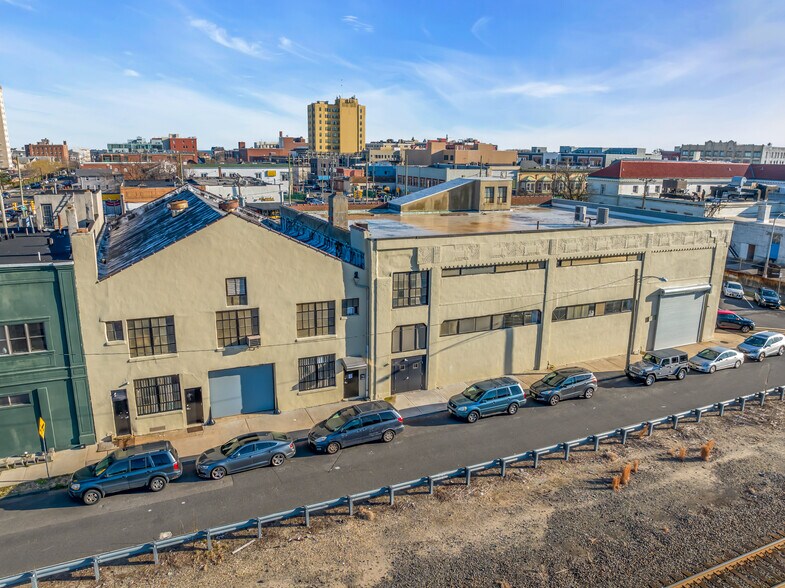 More Photos Of 807 Summerfield Ave, Asbury Park Warehouse For Lease