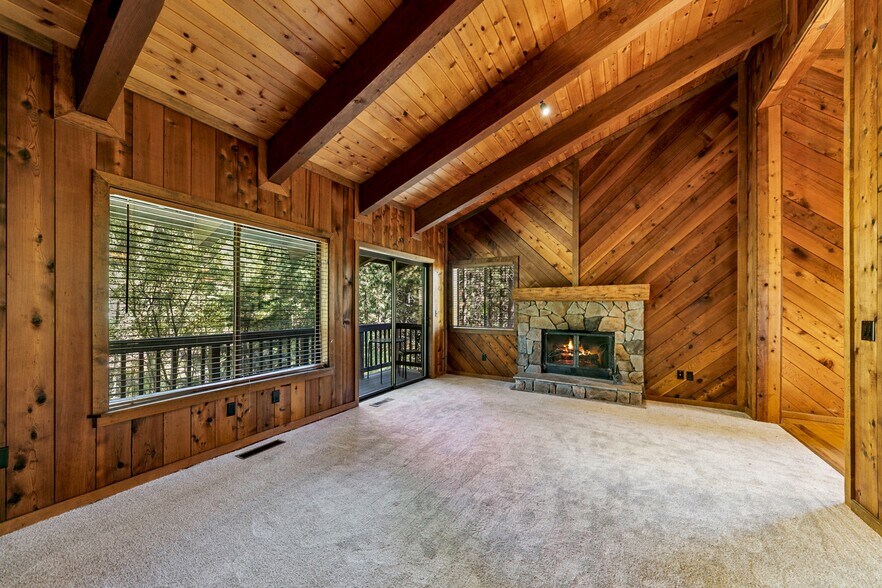 More Photos Of 844 Lichen Ct, Incline Village Apartments For Sale