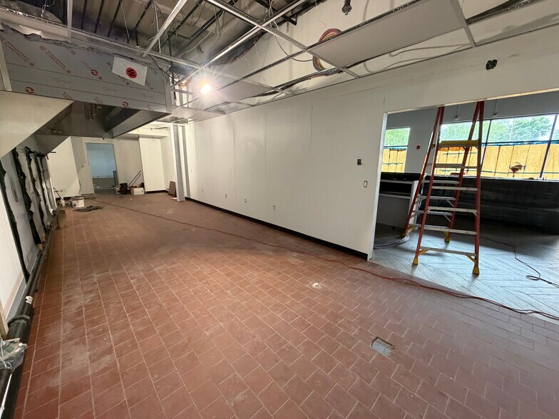 More Photos Of 57 Hamburg Tpke, Riverdale Restaurant For Sale