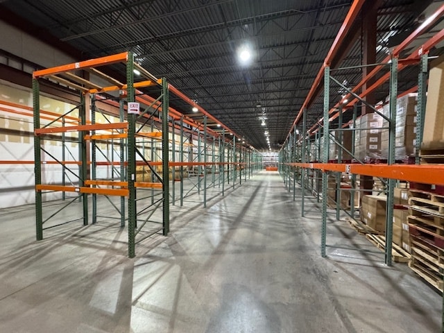 More Photos Of 2500 Hawkeye Ct, Virginia Beach Warehouse For Lease