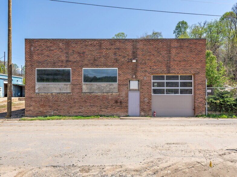 Primary Photo Of 4 Mulvaney St, Asheville Light Manufacturing For Lease