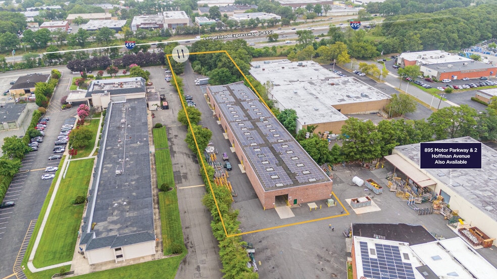 More Photos Of 1750 Express Dr S, Hauppauge Manufacturing For Lease